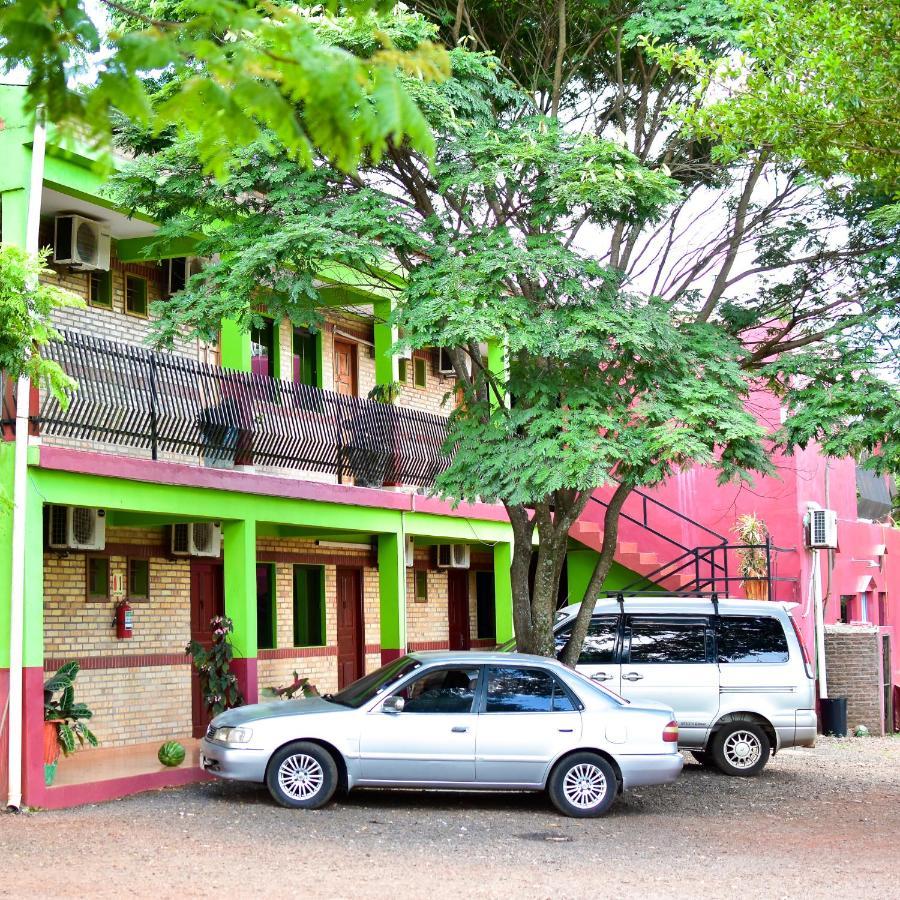 Palmas Park Hotel Y Restaurant Obligado Eksteriør billede